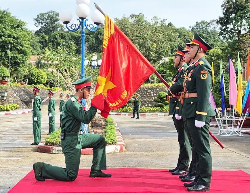 Lữ đoàn 950 tổ chức lễ tuyên thệ chiến sĩ mới năm 2026