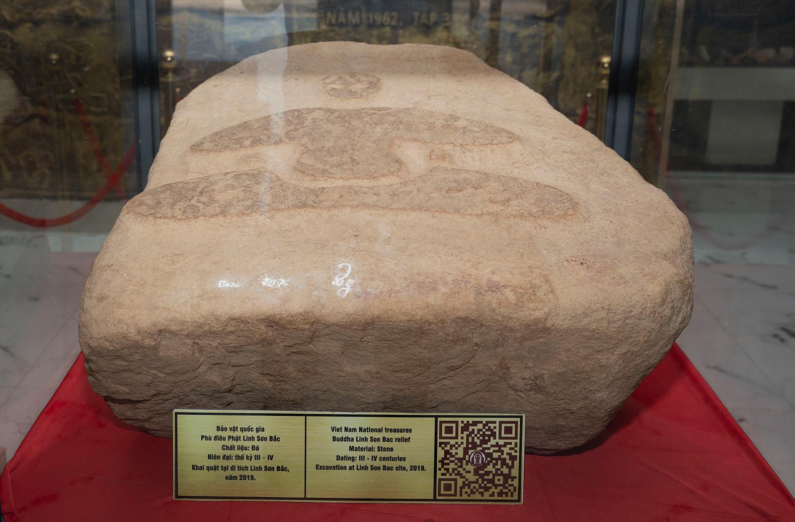 “Chạm” để xem văn hóa Óc Eo