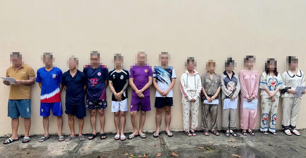 Khởi tố 13 đối tượng “Tổ chức sử dụng trái phép ma tuý” tại quán Karaoke X-Men