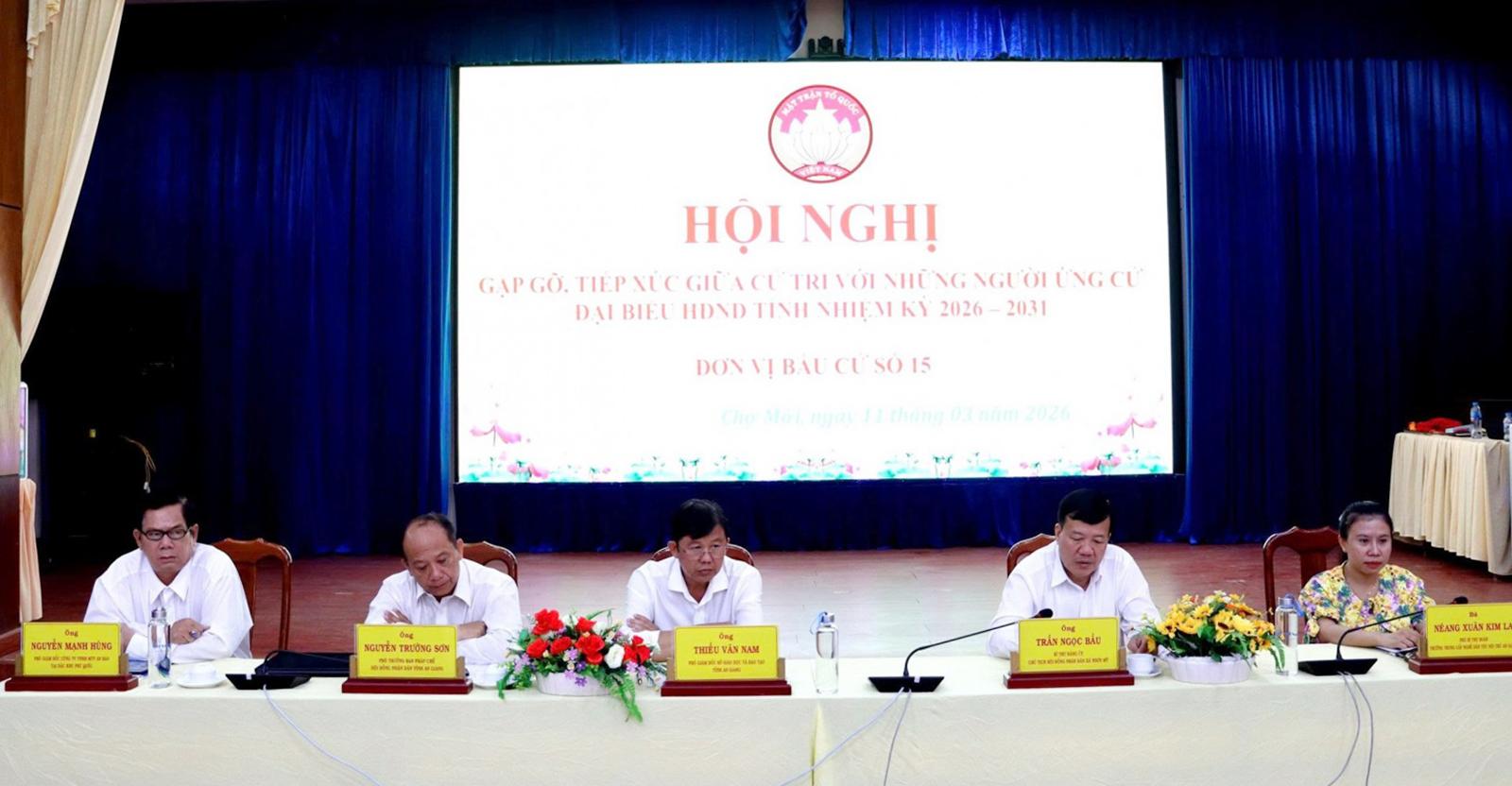 Ứng cử viên đại biểu HĐND tỉnh tiếp xúc cử tri xã Chợ Mới