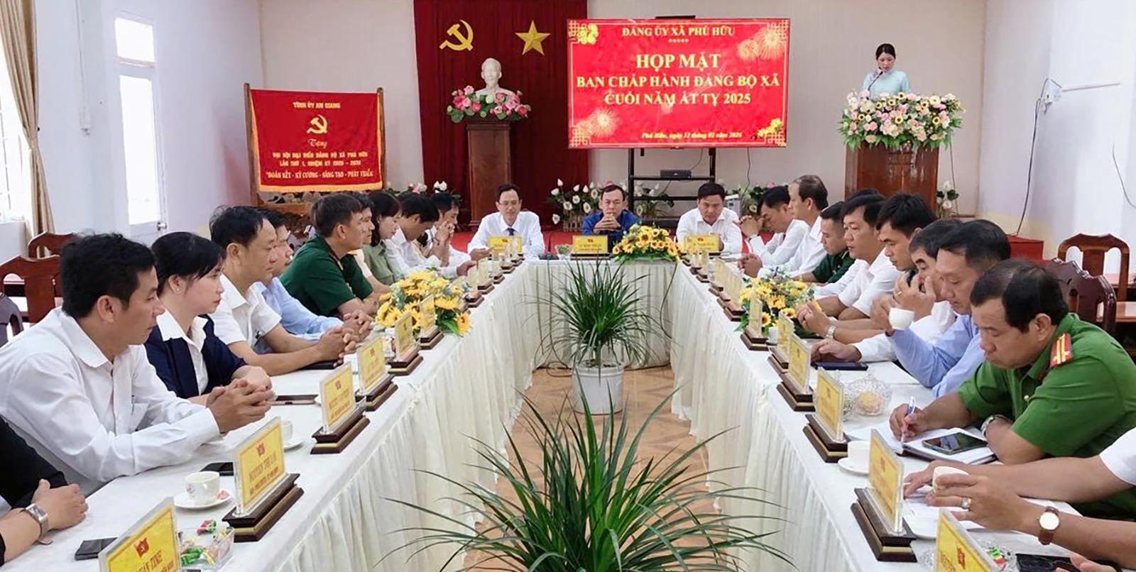 Xã Phú Hữu tập trung thực hiện thắng lợi nhiệm vụ năm 2026