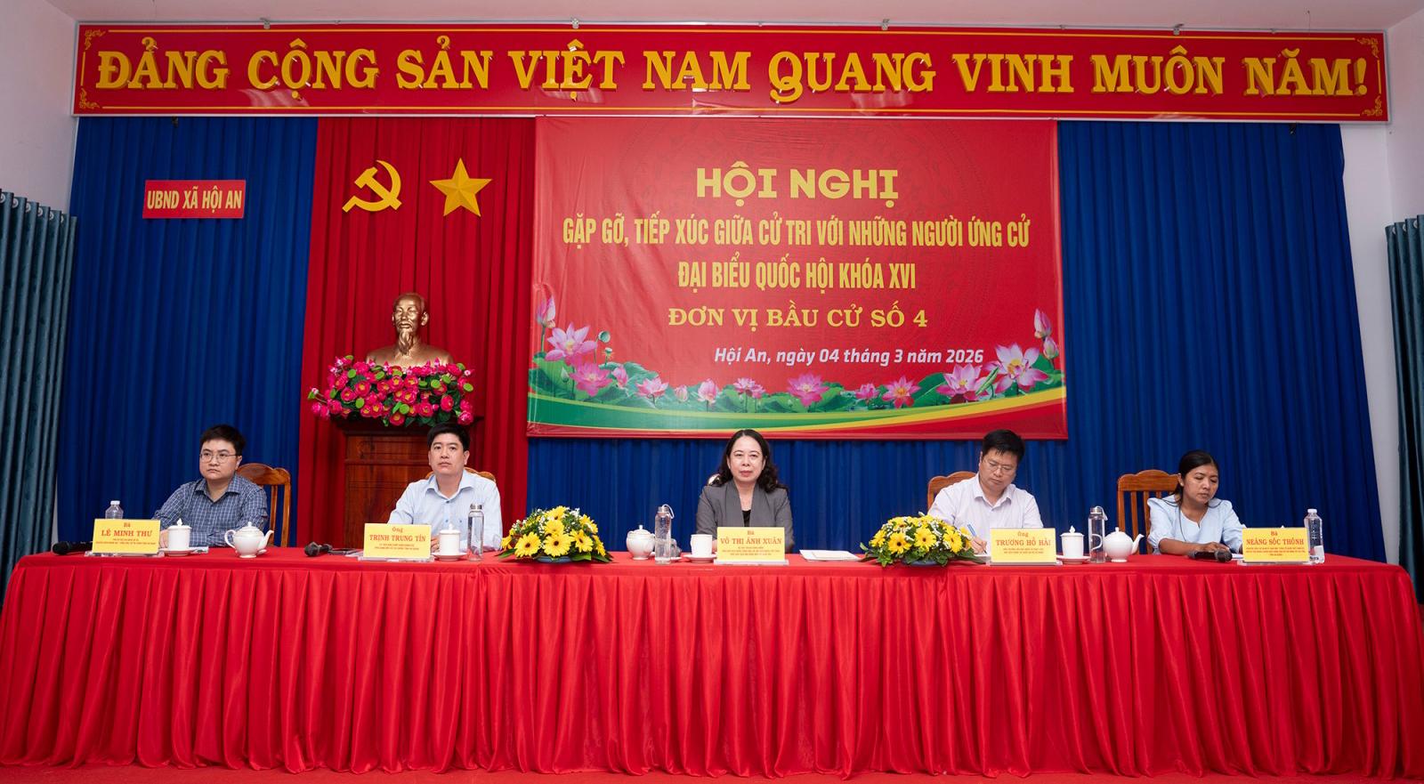 Ứng cử viên đại biểu Quốc hội tiếp xúc cử tri 5 xã: Chợ Mới, Nhơn Mỹ, Long Điền, Hội An và Long Kiến