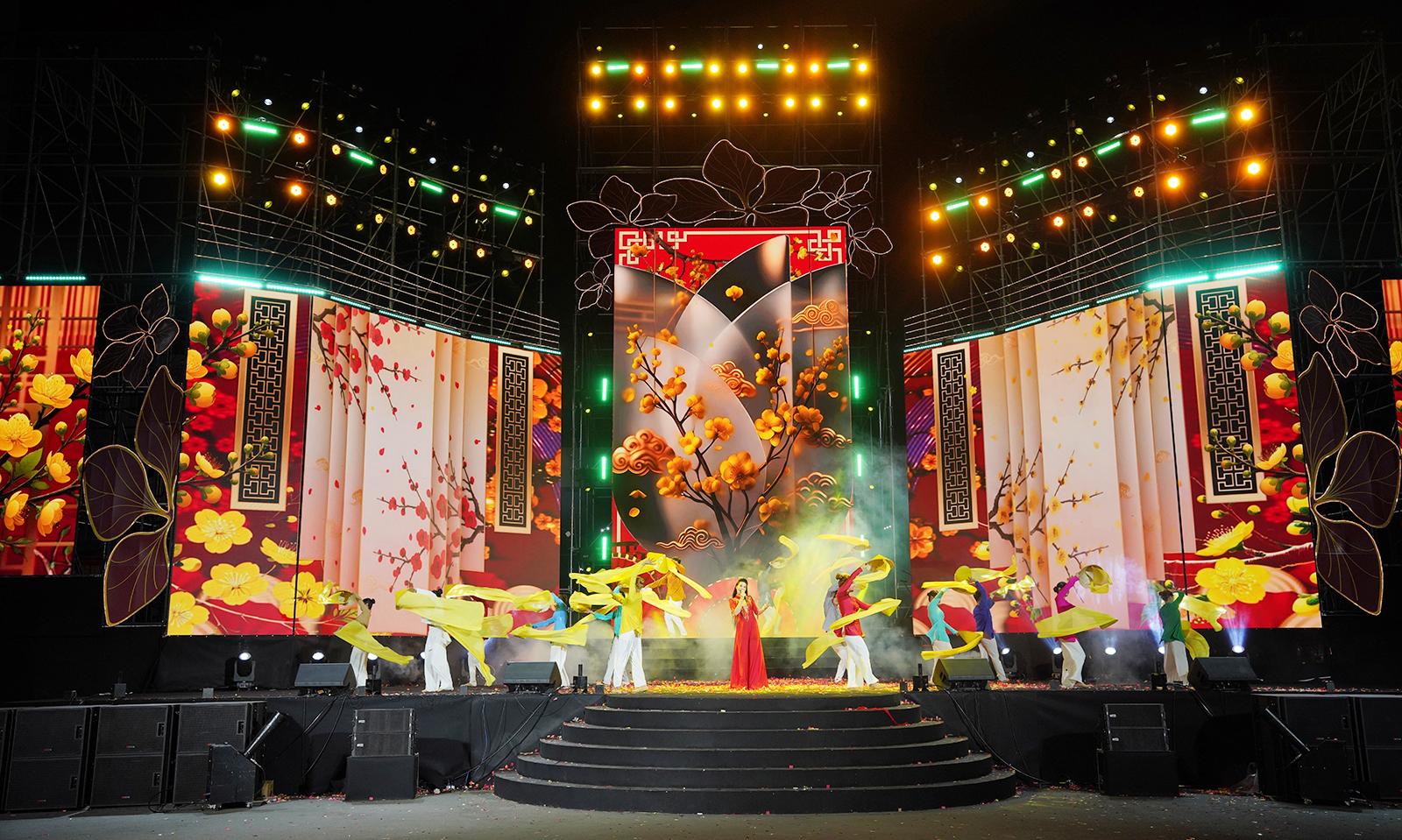 Chương trình nghệ thuật và bắn pháo hoa “Xuân An Giang 2026” chào năm mới Bính Ngọ