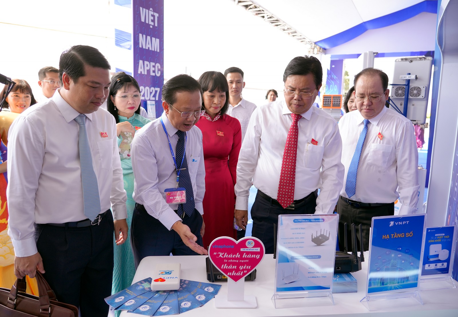 Khai mạc triển lãm thành tựu kinh tế - xã hội tỉnh An Giang