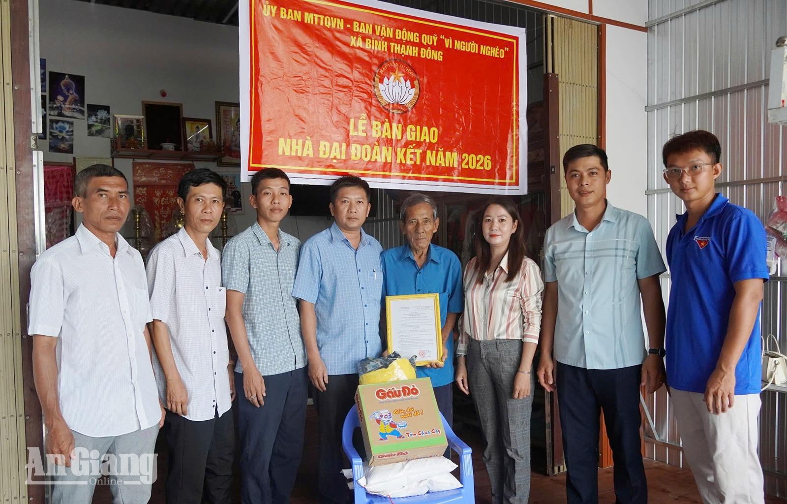 Những căn nhà nghĩa tình