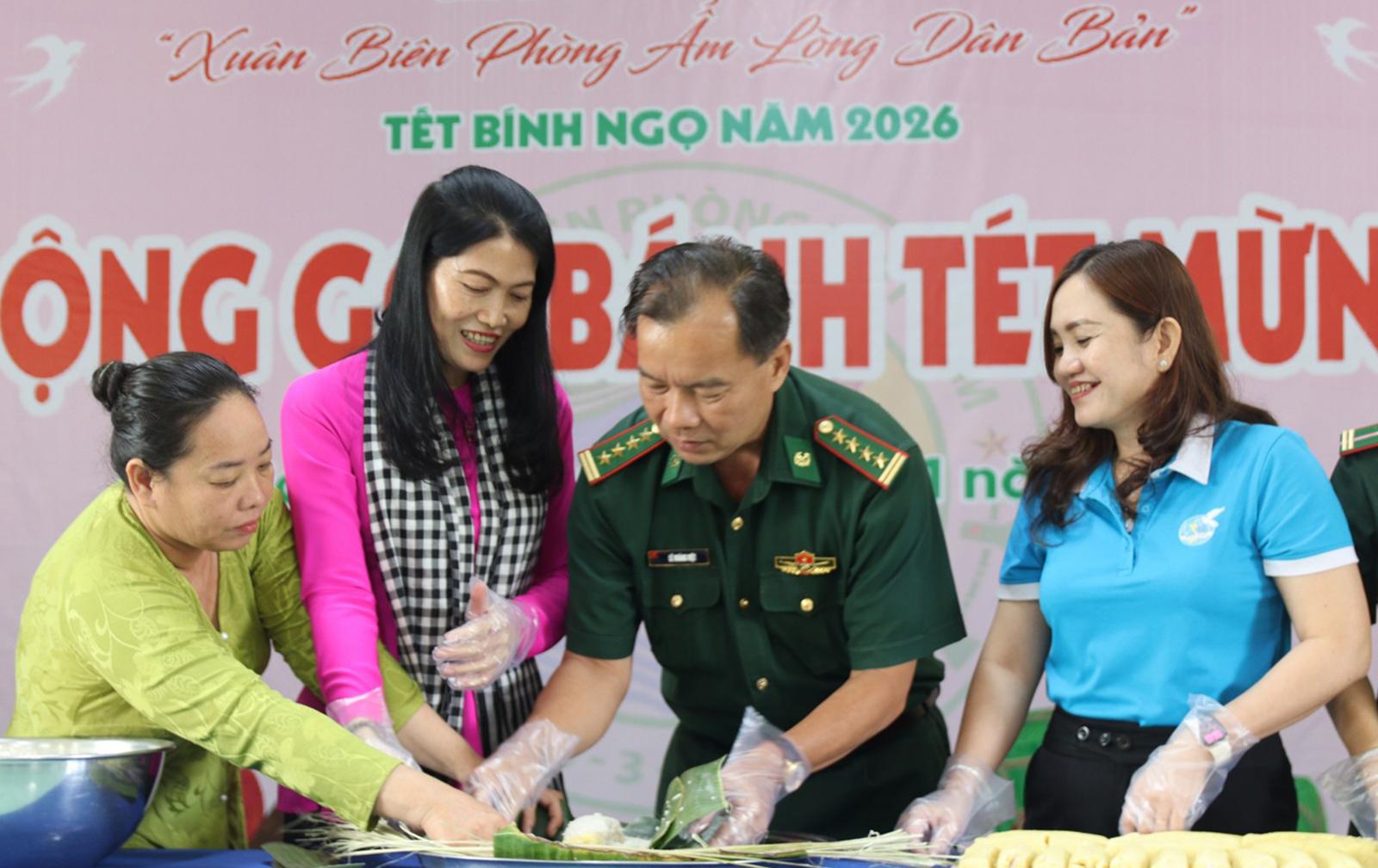 Nhiều nguồn lực chăm lo xuân tại biên giới Vĩnh Xương