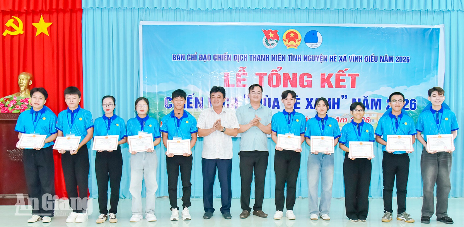 Thanh niên AGU thực hiện hơn 20 hoạt động tình nguyện tại Vĩnh Điều