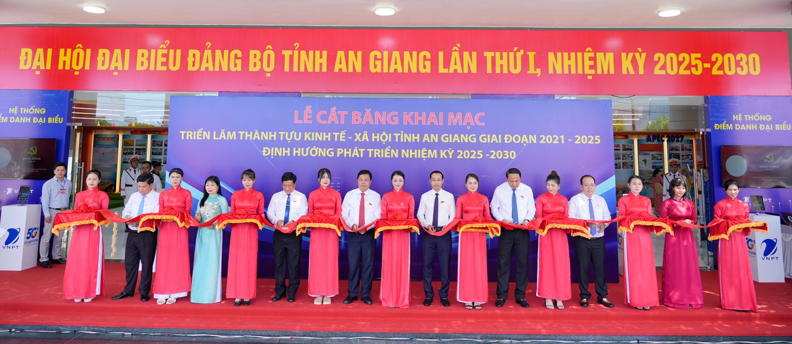 Khai mạc triển lãm thành tựu kinh tế - xã hội tỉnh An Giang