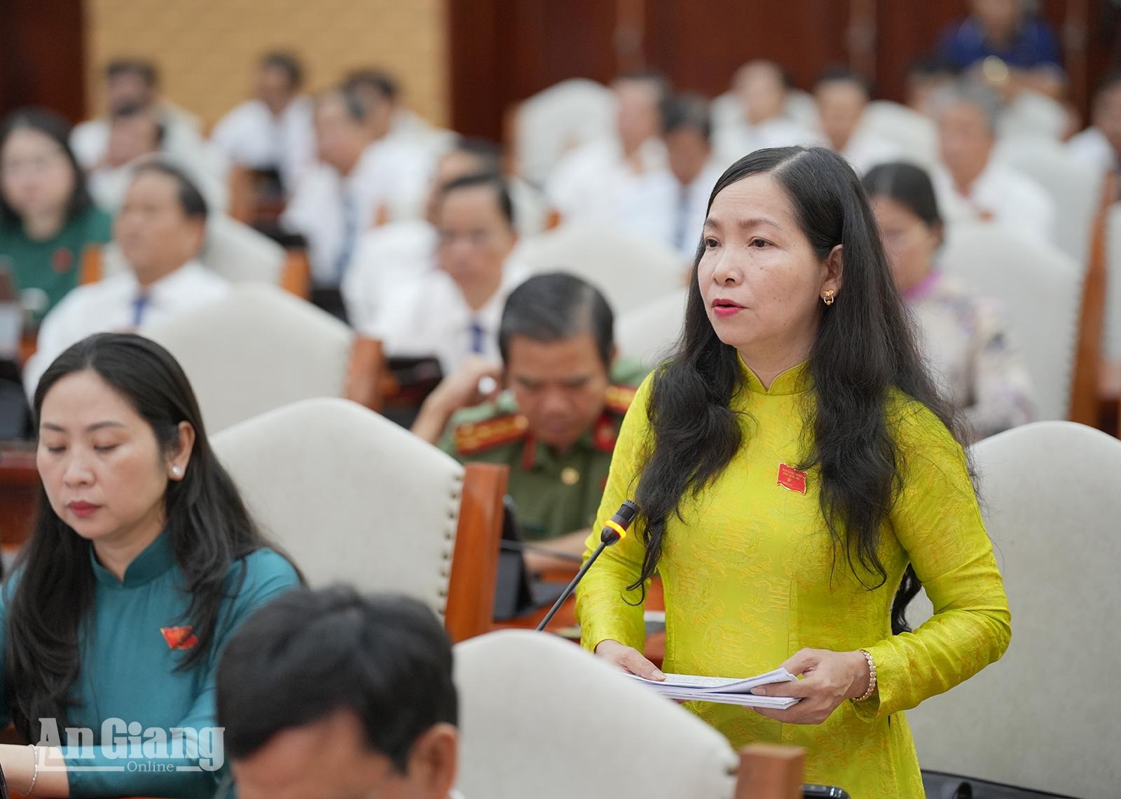 An Giang thông qua 20 nghị quyết, quyết xử lý dứt điểm 474 dự án vướng mắc