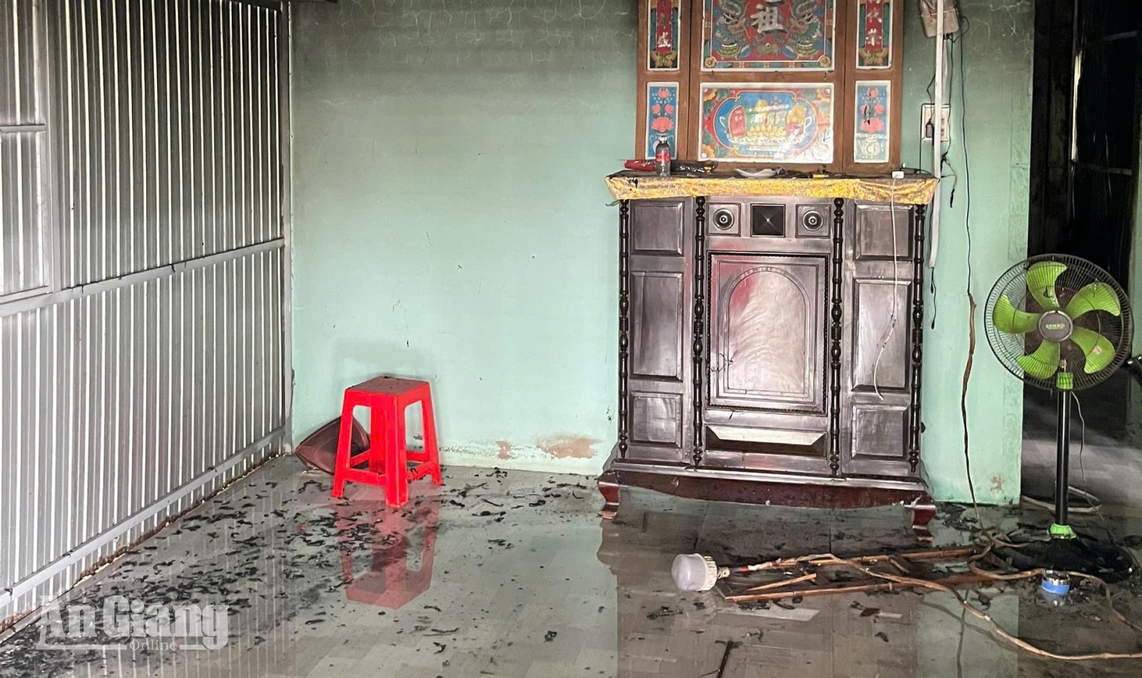 Cháy nhà ở An Biên, thiệt hại hơn 100 triệu đồng