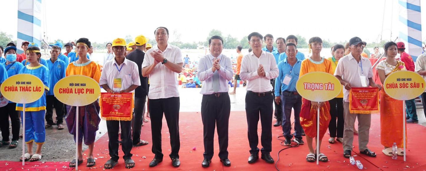 Phong phú hoạt động tại ngày hội Văn hóa, Thể thao và Du lịch đồng bào Khmer tỉnh An Giang lần thứ XVII