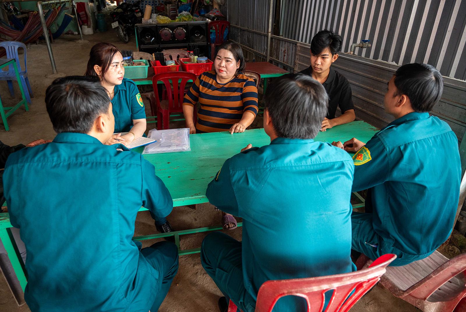 Tuyển quân trên non