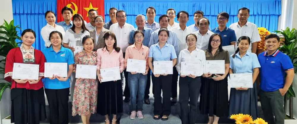 Nâng cao kỹ năng thực hiện tác phẩm đa phương tiện trên báo điện tử