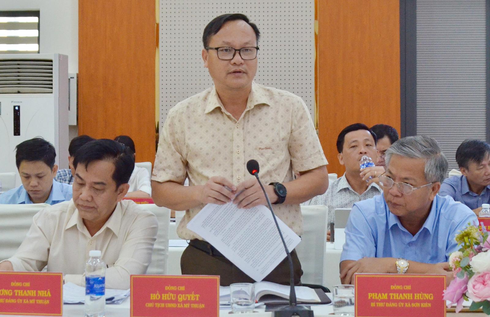 Phó Chủ tịch UBND tỉnh Nguyễn Thị Minh Thúy làm việc với 5 xã về tình hình phát triển kinh tế - xã hội