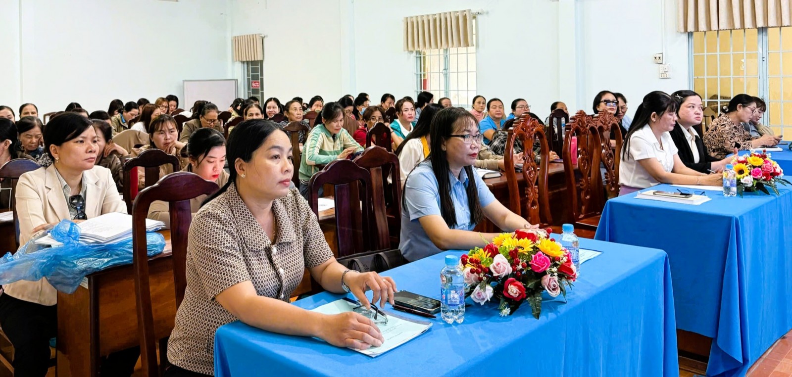 Bồi dưỡng nghiệp vụ cho cán bộ hội phụ nữ 3 xã: Tân Hiệp, Tân Hội và Thạnh Đông