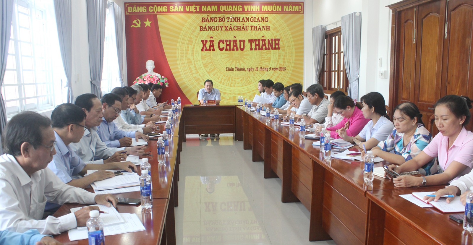 Châu Thành nâng cao chất lượng sinh hoạt chi bộ trong trường học