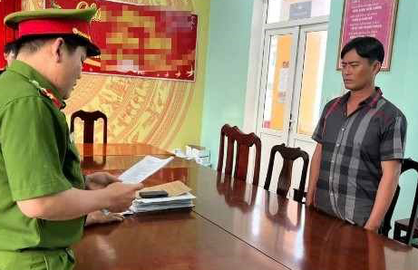 Khởi tố bị can về hành vi “Cản trở hoặc gây rối loạn hoạt động của mạng máy tính, mạng viễn thông, phương tiện điện tử”