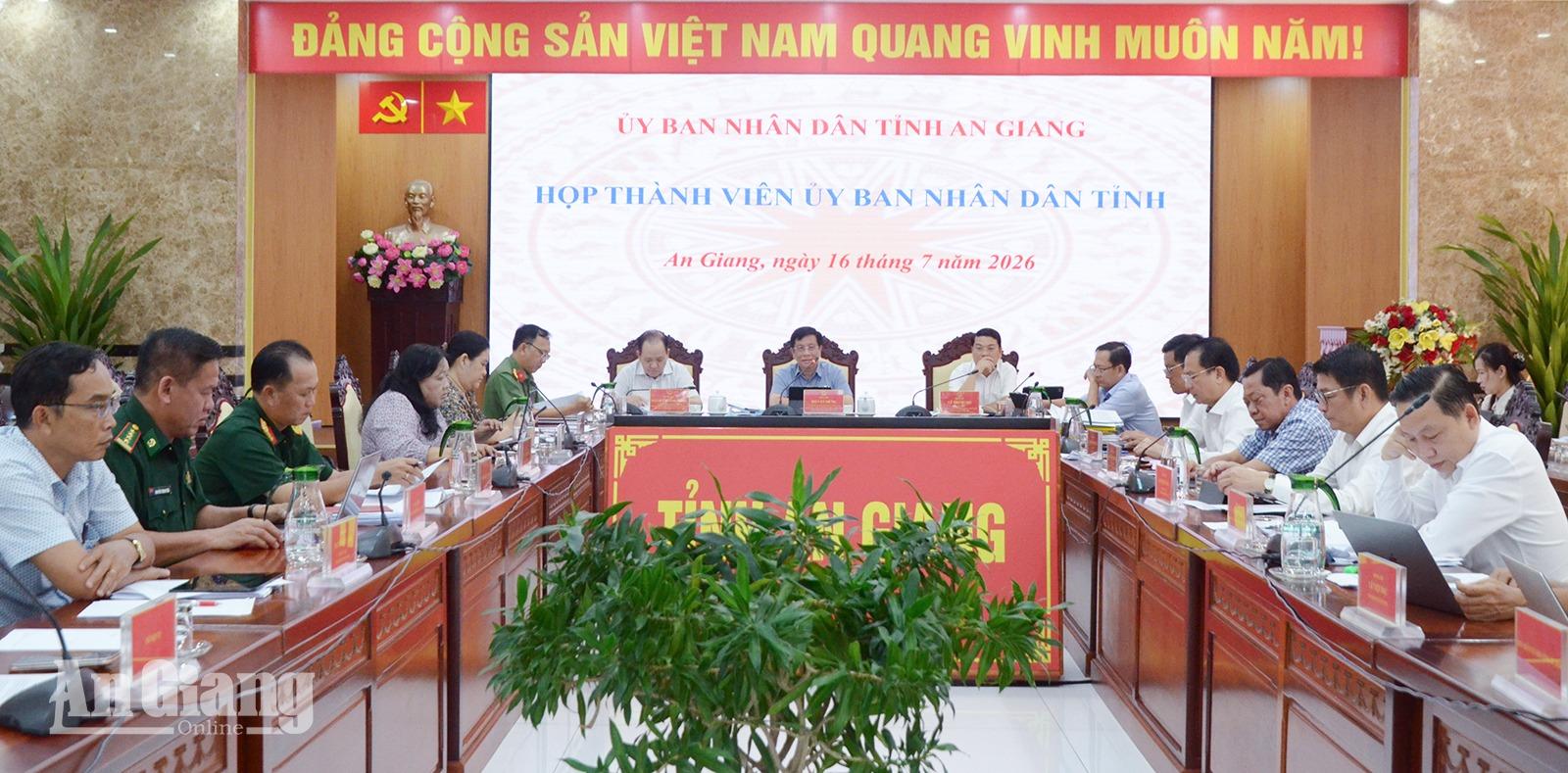 Chủ tịch UBND tỉnh An Giang Hồ Văn Mừng yêu cầu đẩy nhanh tiến độ các dự án phục vụ APEC 2027