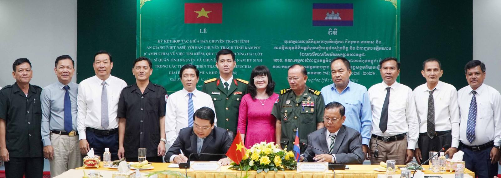 An Giang ký kết tìm kiếm hài cốt liệt sĩ hy sinh tại tỉnh Kampot