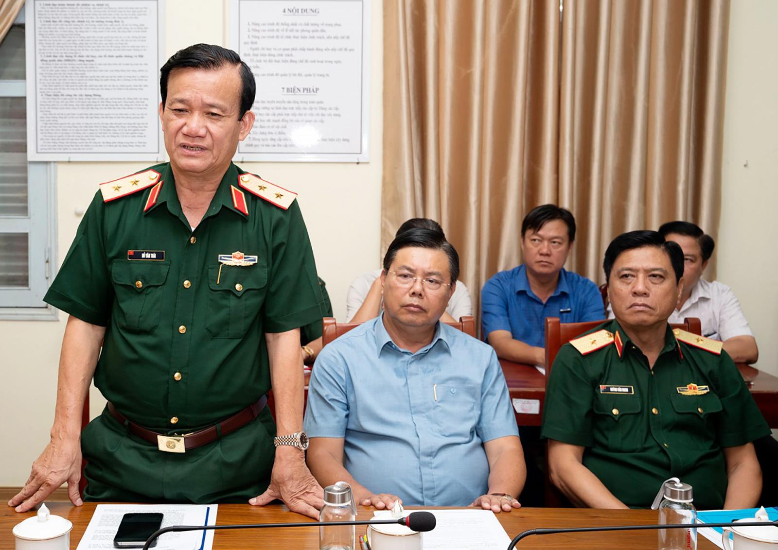Đại tướng Nguyễn Trọng Nghĩa thăm, làm việc với Đồn Biên phòng Cửa khẩu quốc tế Tịnh Biên