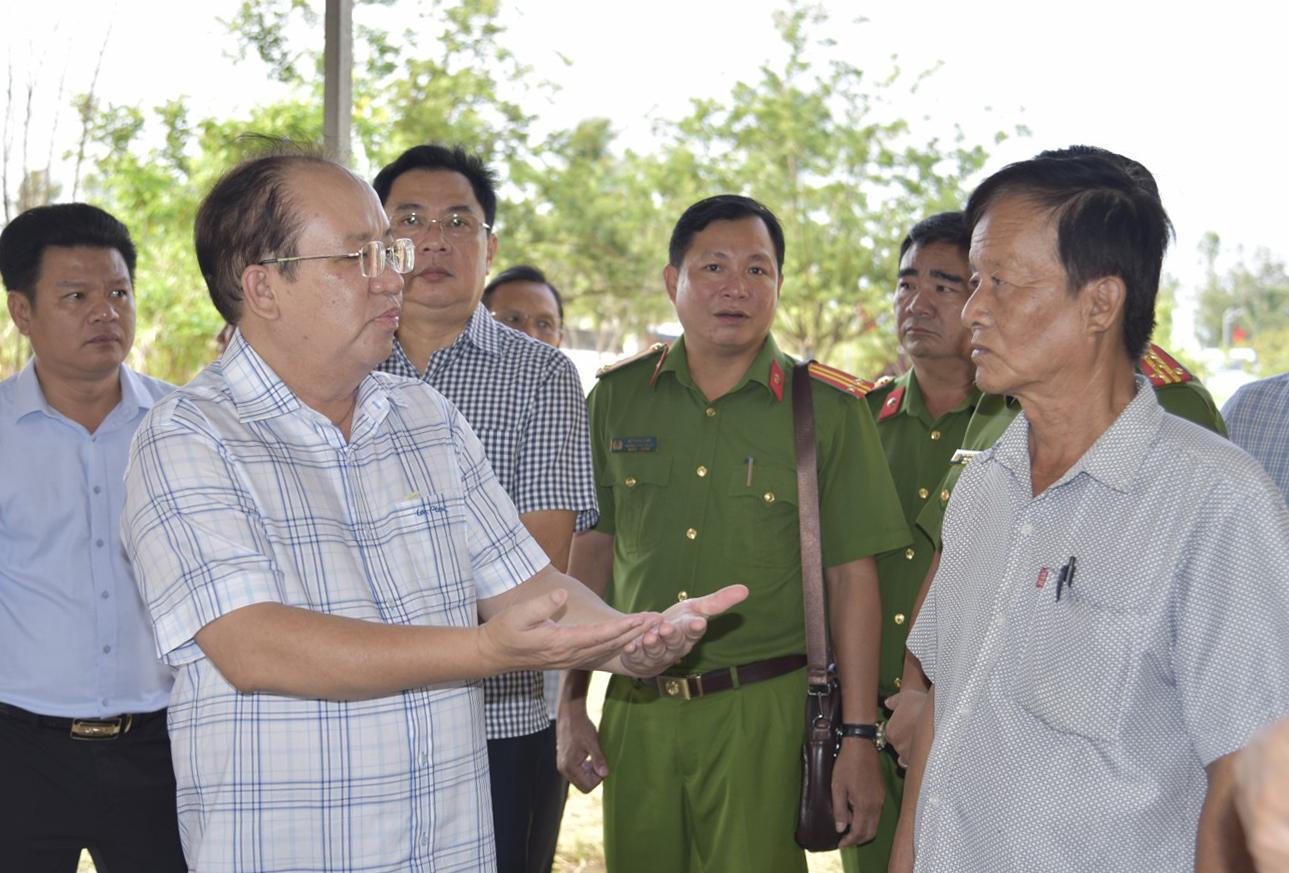 Phó Chủ tịch Thường trực UBND tỉnh An Giang Nguyễn Thanh Phong kiểm tra công tác chuẩn bị bầu cử tại 3 xã
