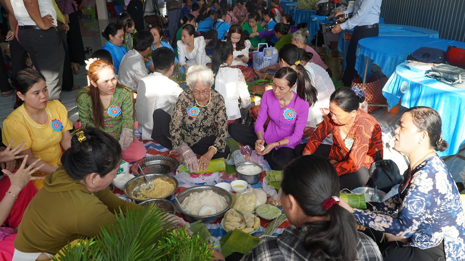 Tết quân - dân Chol Chnam Thmay về Hòn Đất