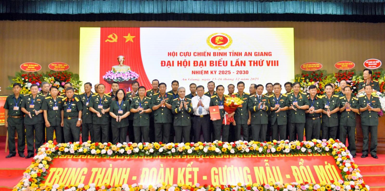 Đồng chí Lê Hoàng Vũ giữ chức Chủ tịch Hội Cựu chiến binh tỉnh An Giang nhiệm kỳ 2025 - 2030