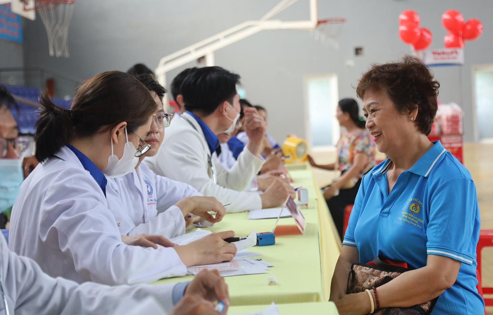 Lan tỏa mô hình hay từ học Bác