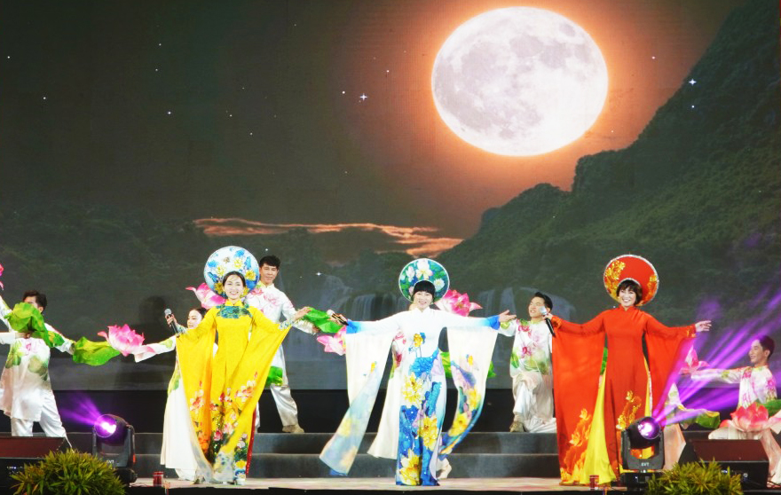 Lễ hội kỷ niệm 290 năm thành lập Tao Đàn Chiêu Anh Các diễn ra từ ngày 1 đến 3/3