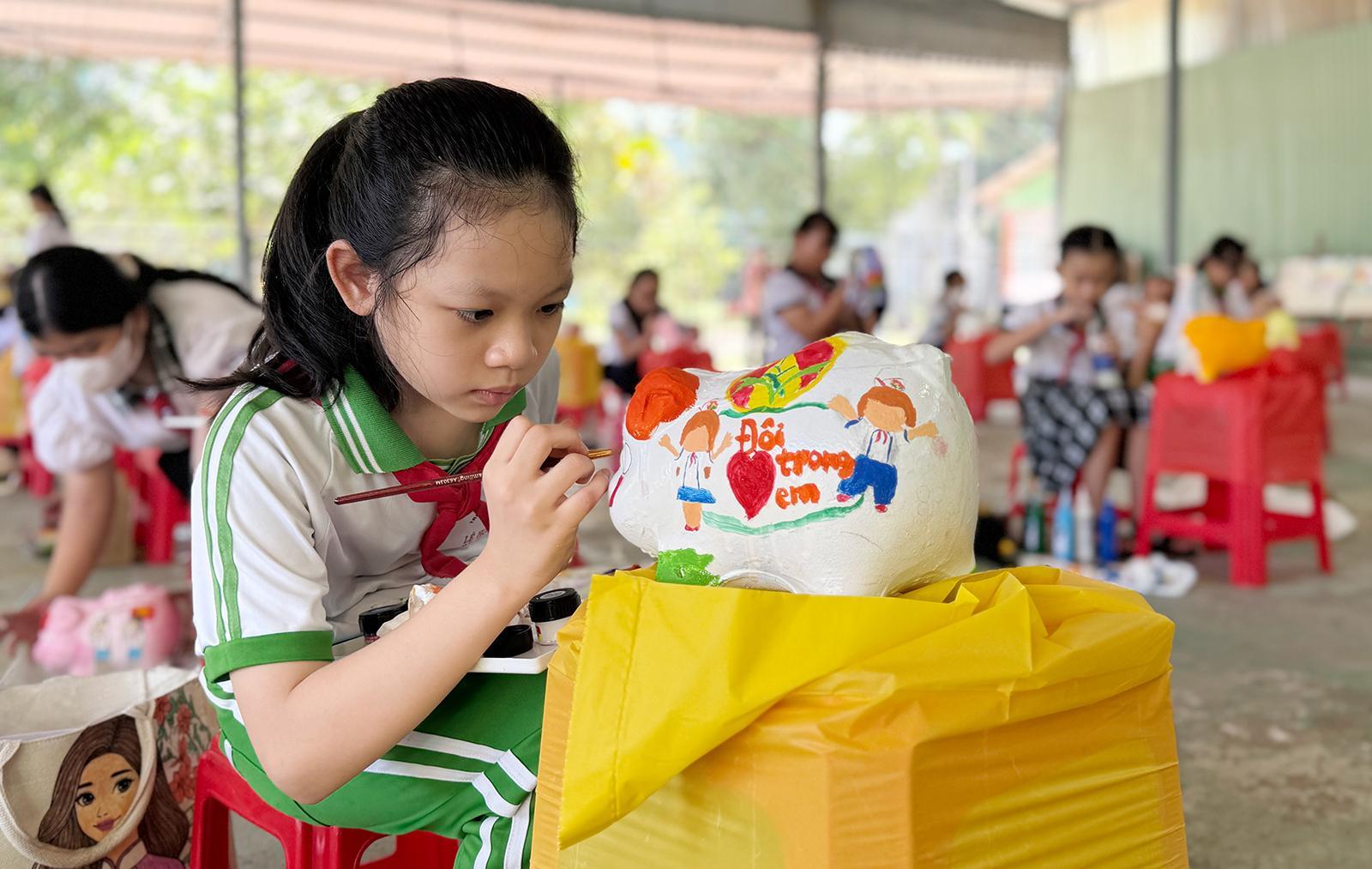 Hơn 500 học sinh tham gia Ngày hội Đội Thiếu niên tiền phong Hồ Chí Minh