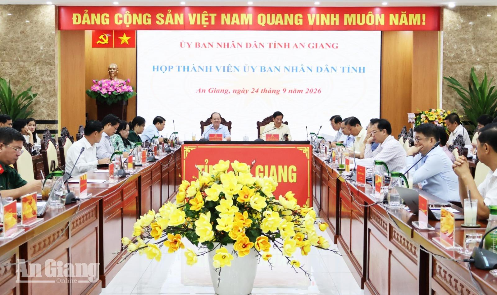 An Giang thống nhất chủ trương mở 9 điểm neo đậu, bốc dỡ thủy sản tạm thời