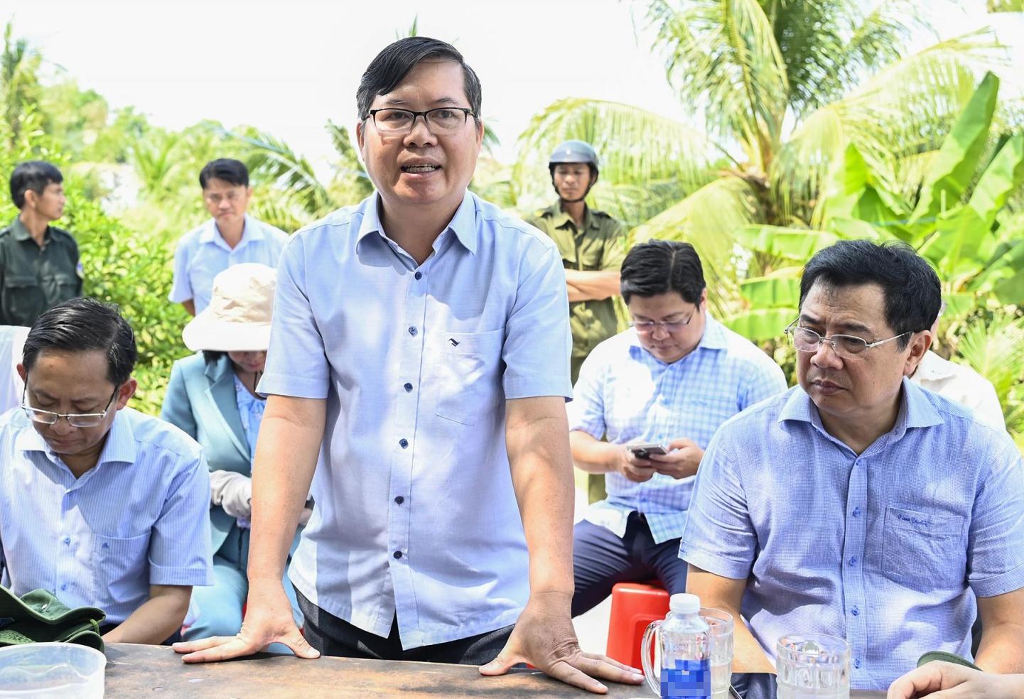 Chủ tịch UBND tỉnh Hồ Văn Mừng khảo sát một số dự án trên địa bàn hai xã An Biên và Tân Thạnh, Vườn quốc gia U Minh Thượng