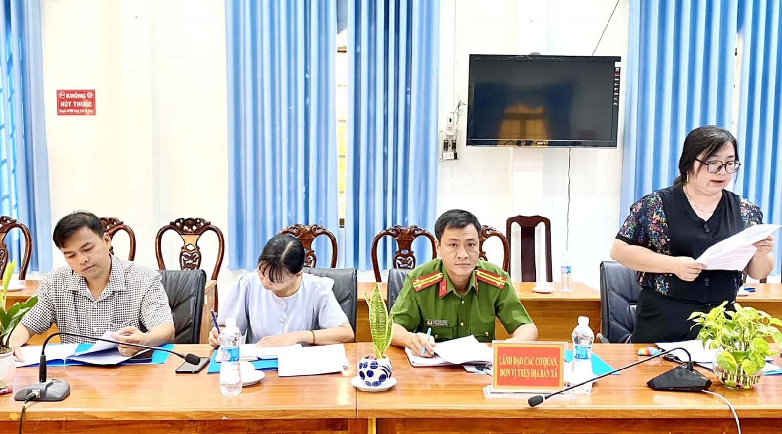 Sở Dân tộc và Tôn giáo tỉnh An Giang làm việc với xã Tri Tôn về công tác quản lý tín ngưỡng, tôn giáo