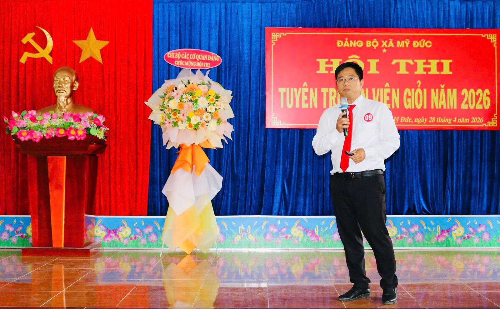 Đưa ý Đảng vào cuộc sống