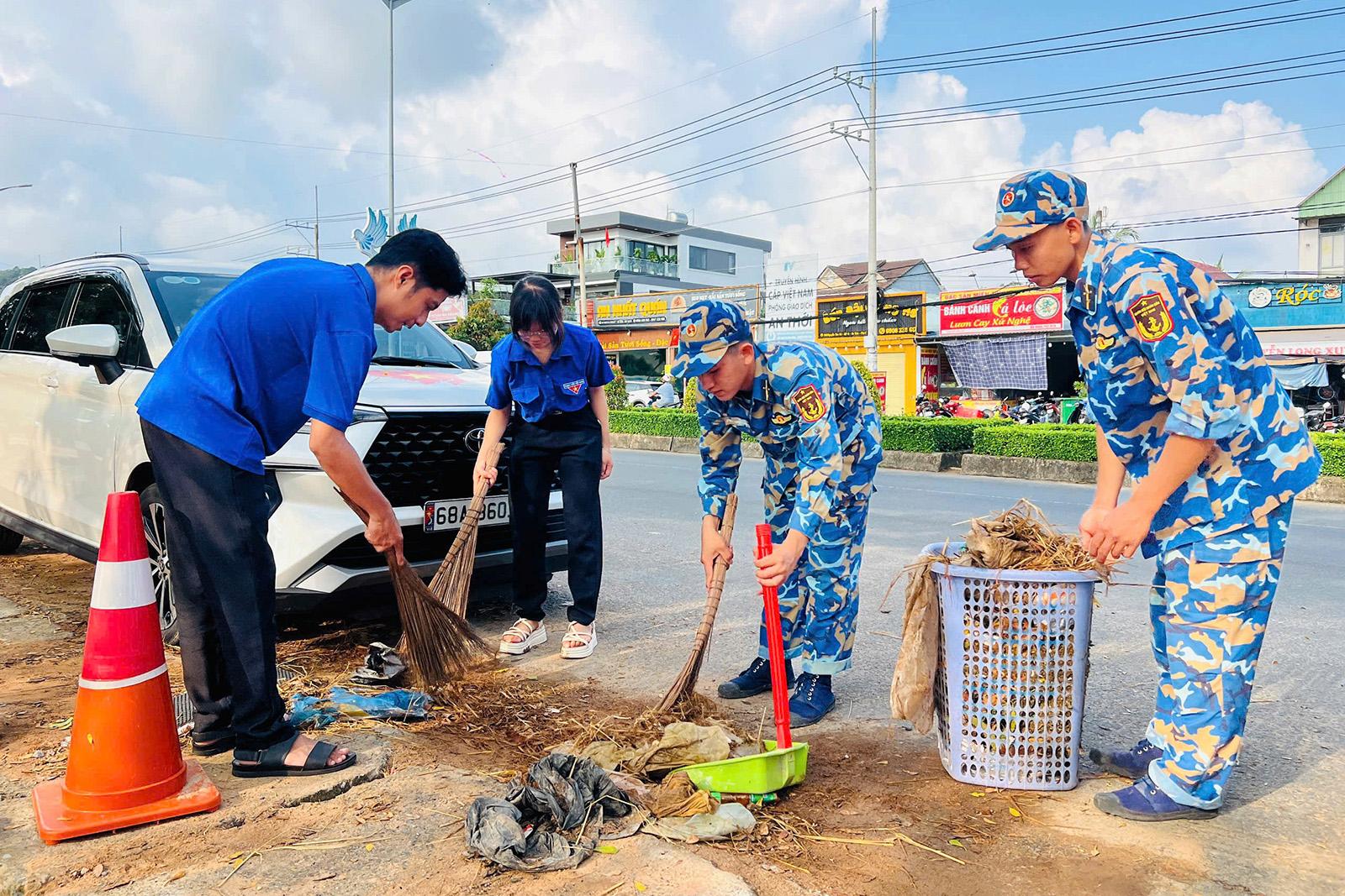 Vùng 5 Hải quân phối hợp tổ chức nhiều hoạt động trong Tháng Thanh niên năm 2026