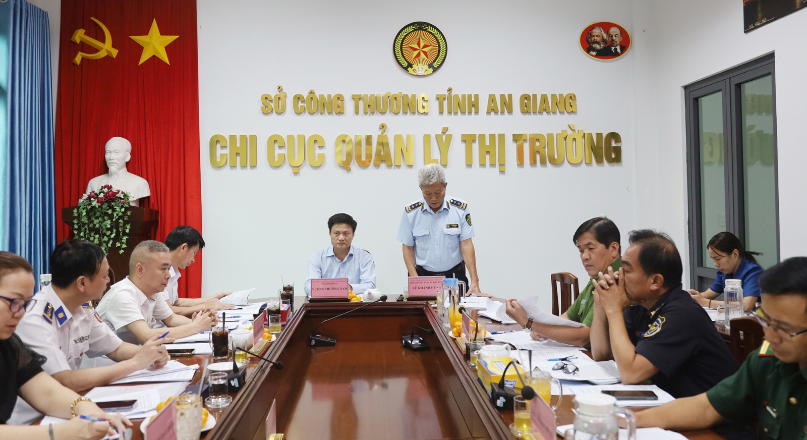 An Giang tích cực chống buôn lậu, gian lận thường mại trong kinh doanh xăng dầu