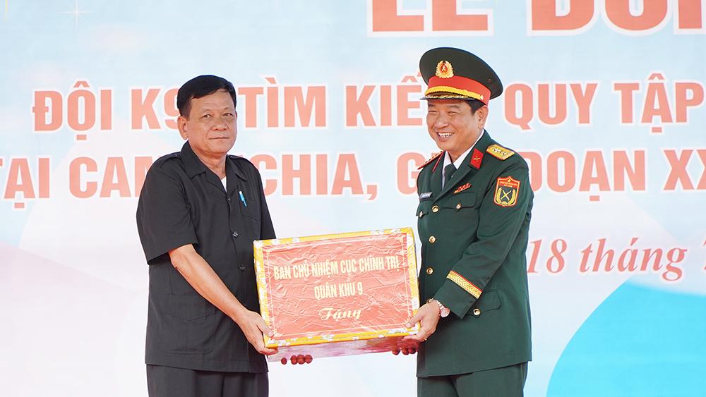 Đón Đội K93 An Giang tìm kiếm, quy tập hài cốt liệt sĩ hy sinh tại Campuchia