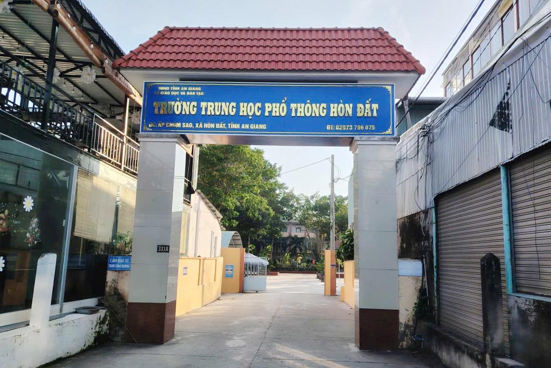 Sở Giáo dục và Đào tạo tỉnh An Giang đề nghị xử lý nghiêm các hành vi bạo lực, tuyệt đối không né tránh, bao che