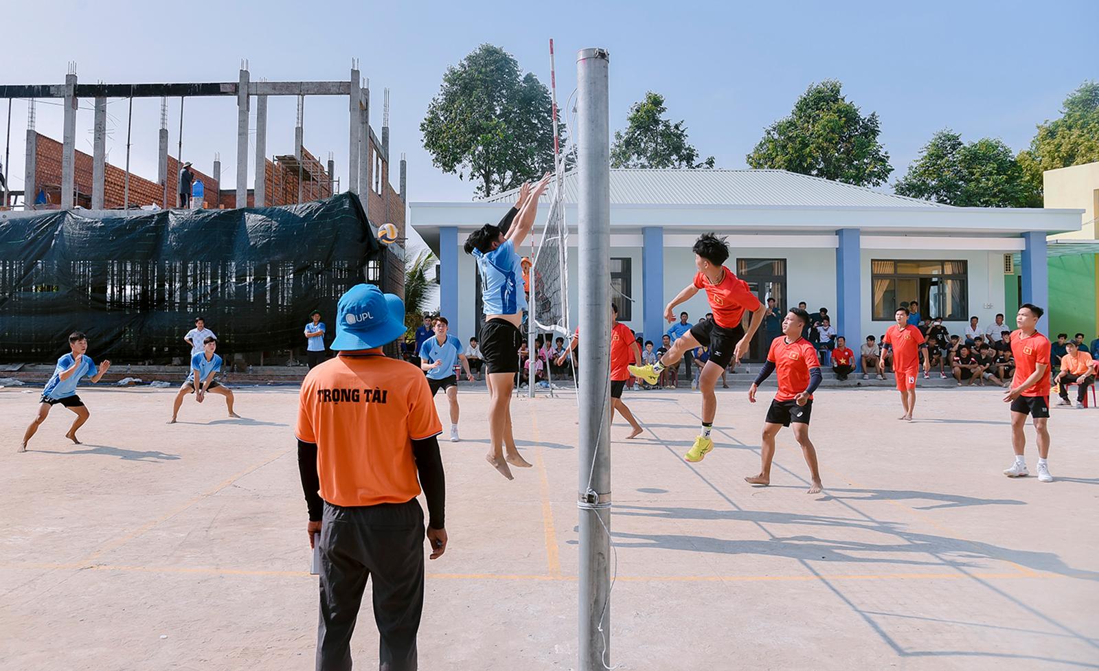 Sôi nổi hoạt động mừng Xuân Bính Ngọ tại xã Vĩnh Điều