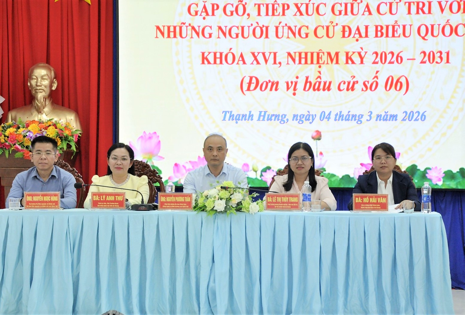 Ứng cử viên đại biểu Quốc hội tiếp xúc cử tri 3 xã Hòa Hưng, Hòa Thuận và Thạnh Hưng