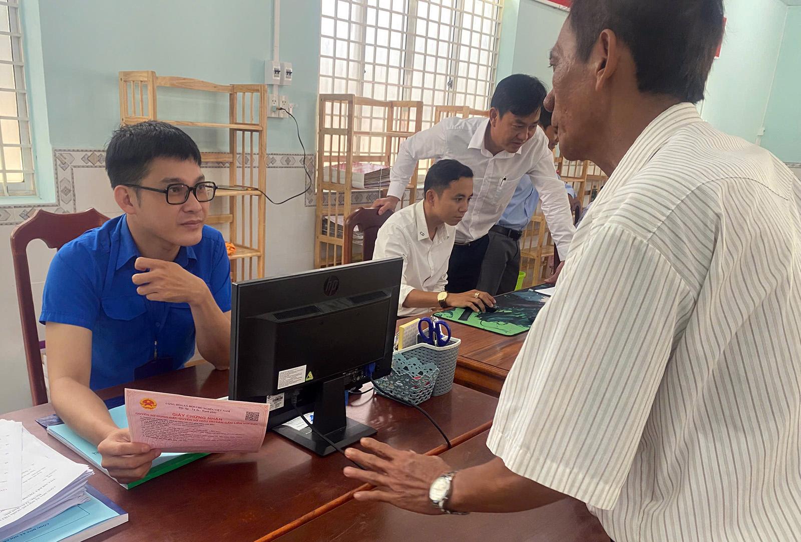 Phát huy tiếng nói của Nhân dân