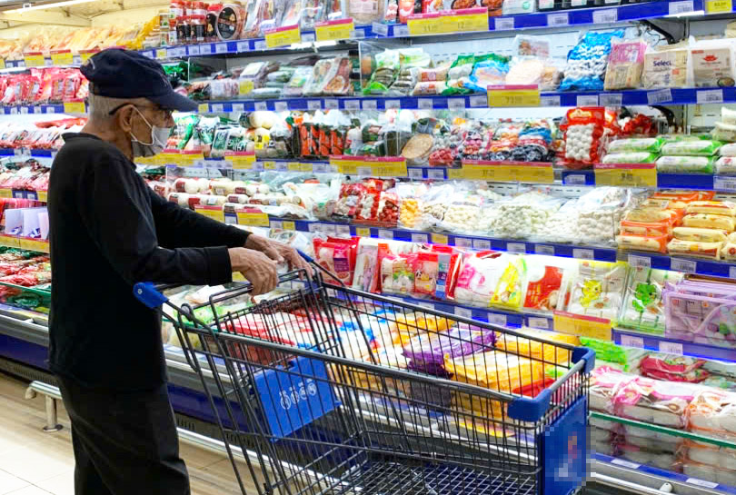 Thắt chặt mua sắm cuối năm