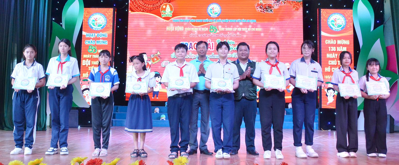 Hơn 500 học sinh tham gia Ngày hội Đội Thiếu niên tiền phong Hồ Chí Minh