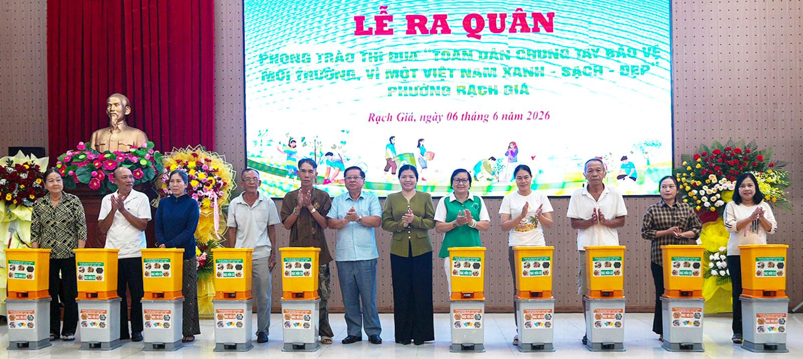 An Giang ra quân hưởng ứng phong trào thi đua “Toàn dân chung tay bảo vệ môi trường, vì một Việt Nam xanh - sạch - đẹp”