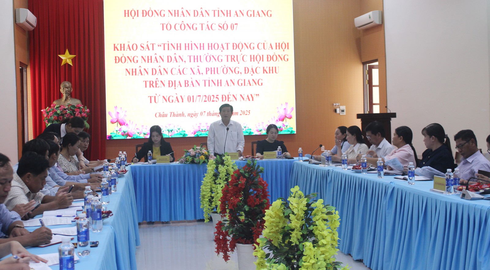 Tiếp tục quan tâm, hỗ trợ hoạt động của HĐND cấp xã