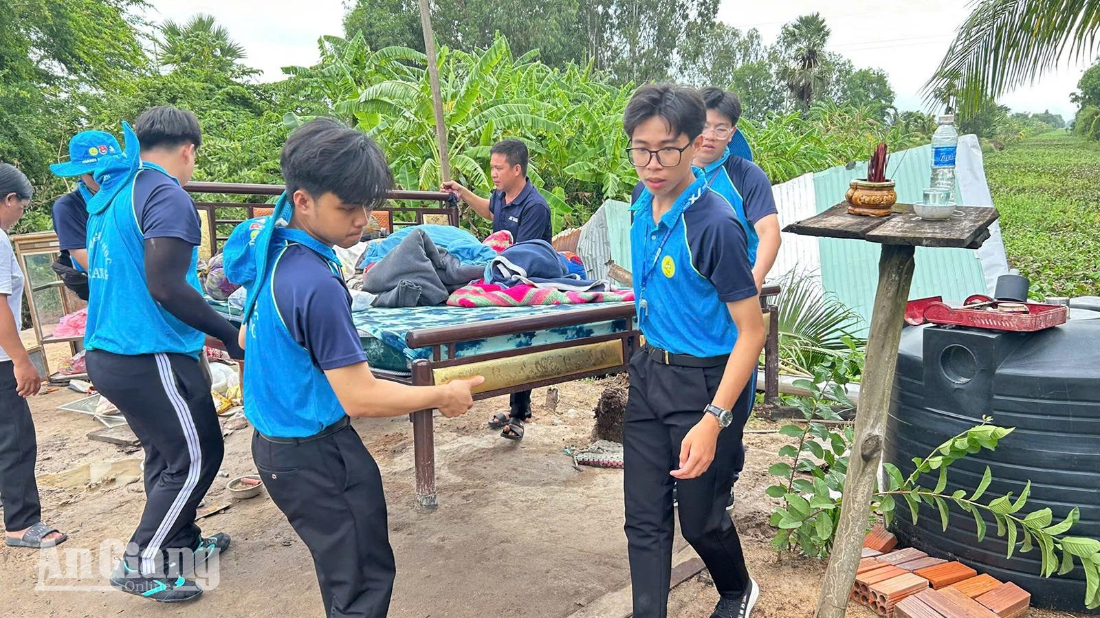 Mùa hè sẻ chia