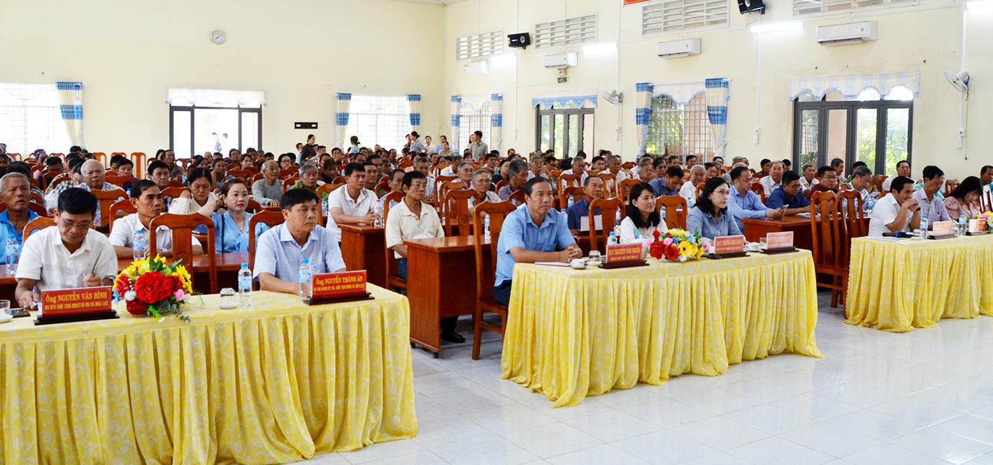 Ứng cử viên đại biểu Quốc hội tiếp xúc cử tri 4 xã Bình Thạnh Đông, Hòa Lạc, Phú Tân và Phú An