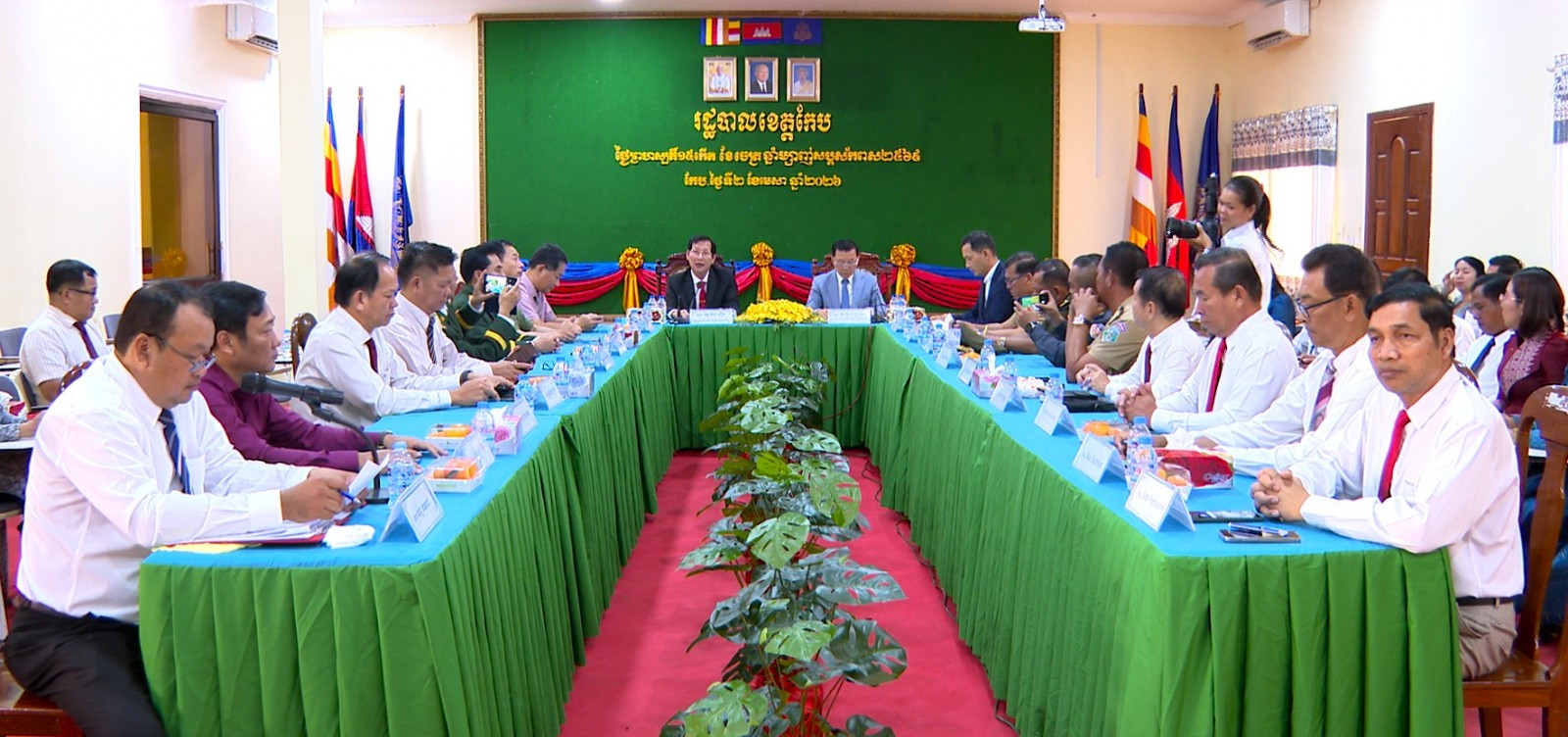 Phó Chủ tịch UBND tỉnh An Giang Lê Văn Phước thăm, chúc Tết Chôl Chnăm Thmây tại tỉnh Kep