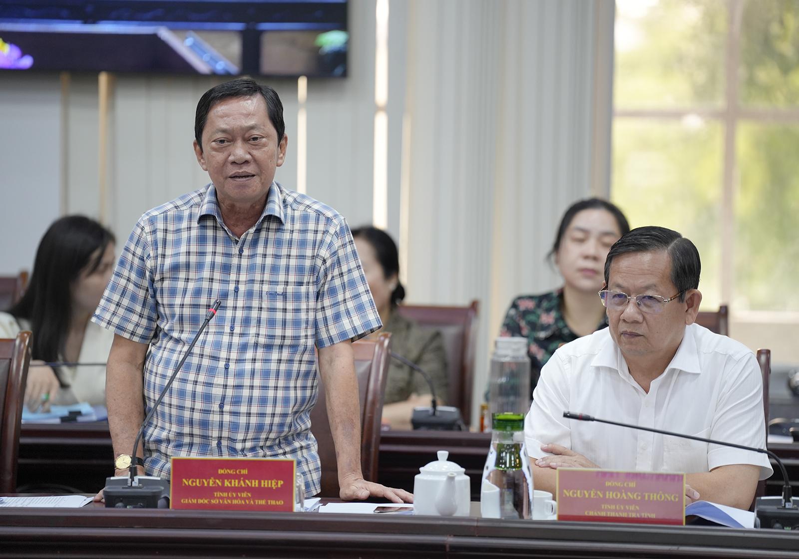 UBND tỉnh An Giang xem xét, thông qua nhiều tờ trình quan trọng