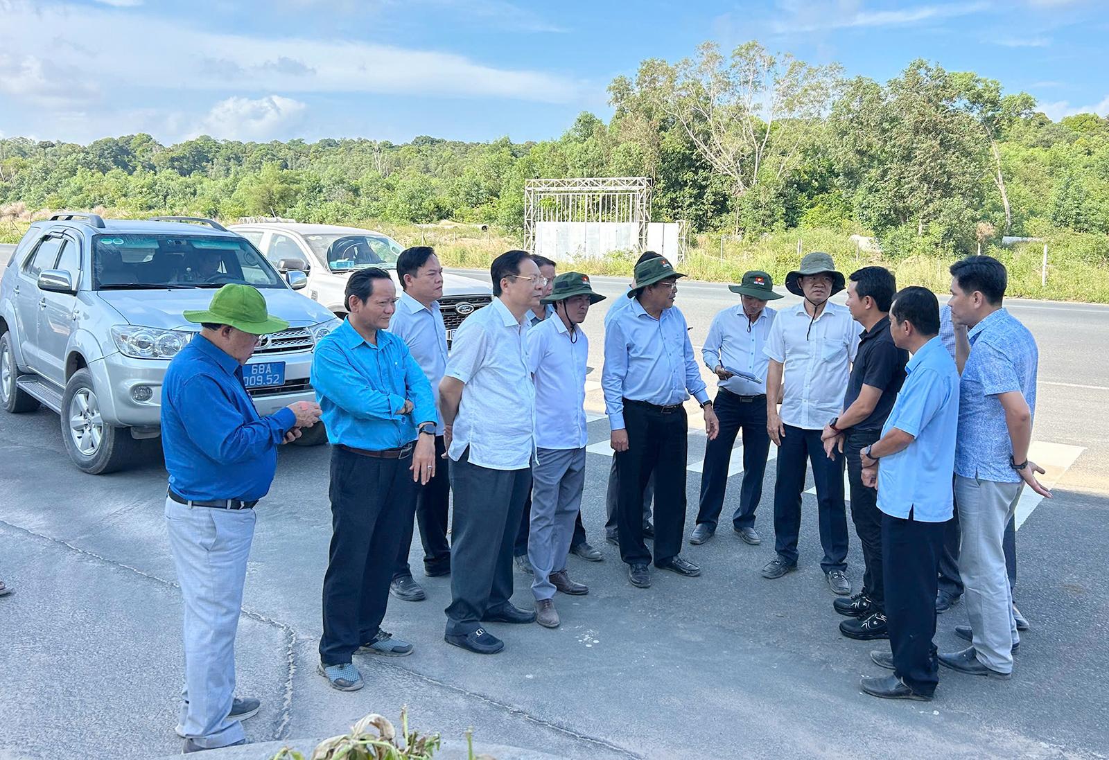 Tăng tốc giải phóng mặt bằng, đẩy nhanh tiến độ thi công các dự án phục vụ Hội nghị APEC 2027 tại Phú Quốc